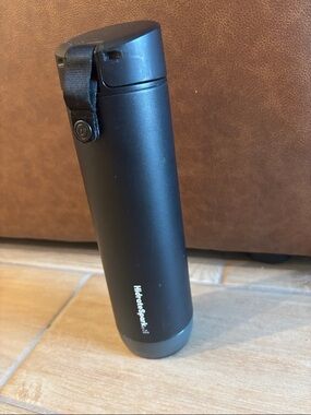 HydrateSpark Black Insulated Water Bottle 21 oz